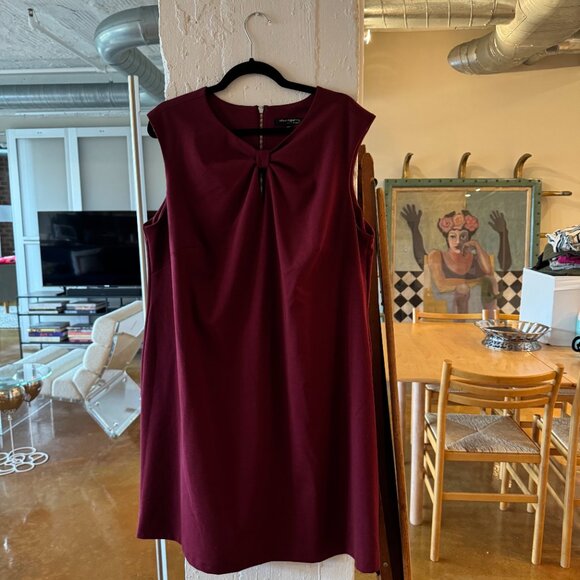 Sharagano Sleeveless Sheath Dress - 20W - autumn wine - Picture 5 of 8